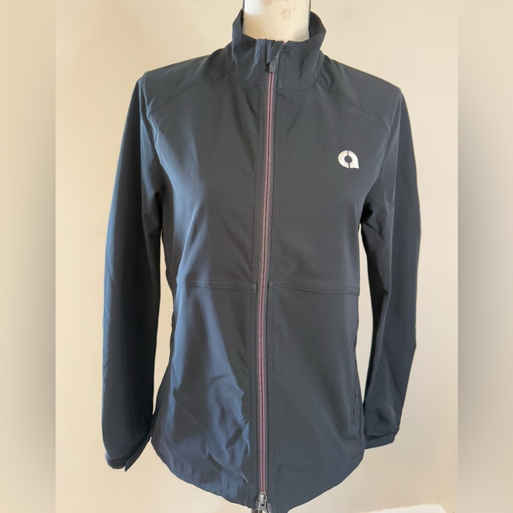 Fennec black athletic performance jacket size medium